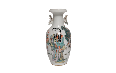 清 五彩雲蝠紋人物瓶